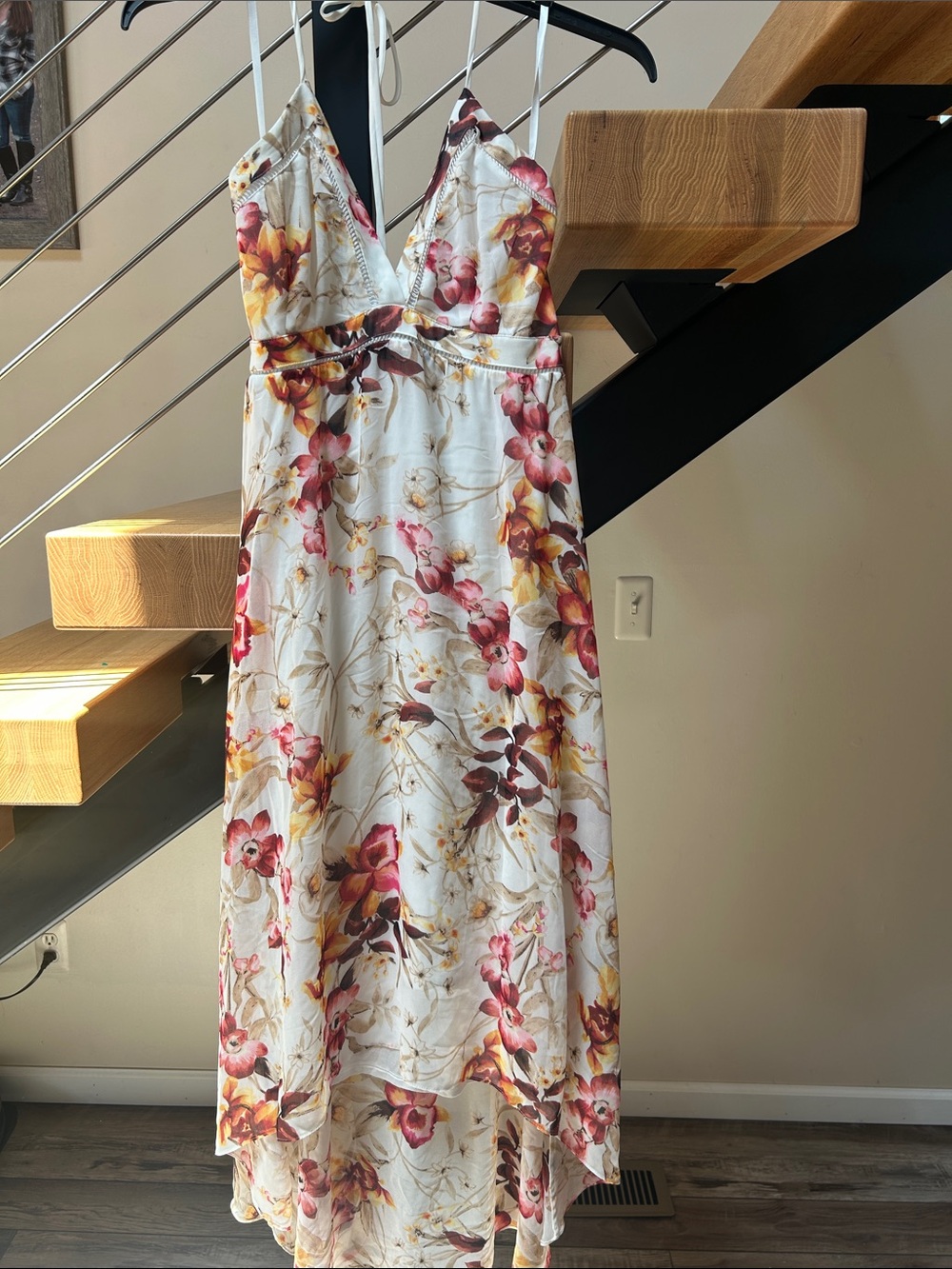 White House black markeFloral V-Neck Maxi Dress in Cream with Pink & Gold Blooms